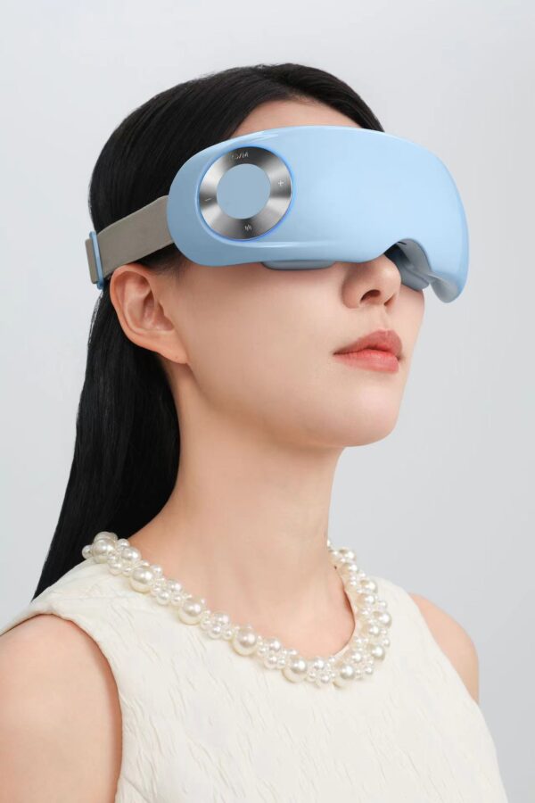 Vibrating Mist & Heat Eye Massager